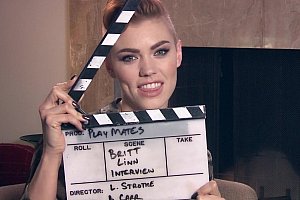 精品人妖一区二区三区电影