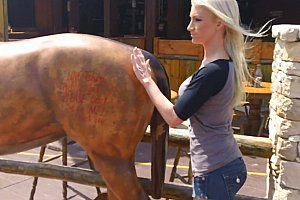 欧美肥臀高跟鞋xxxxx