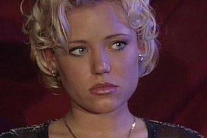 中国美女激情黄色网站